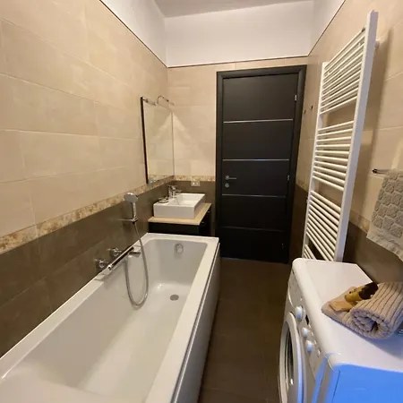 Апартаменты Sofia Near Bellagio